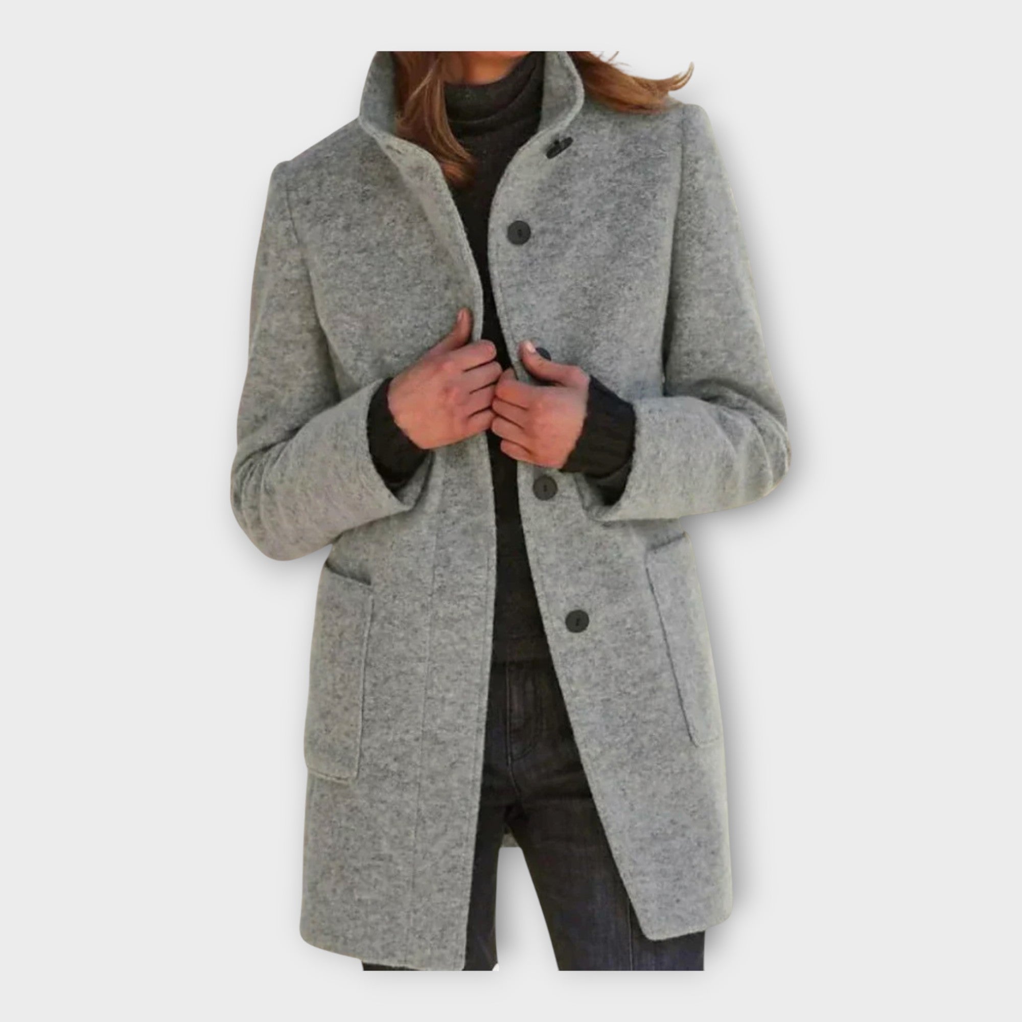 Elegantne mantel ajatu joonega